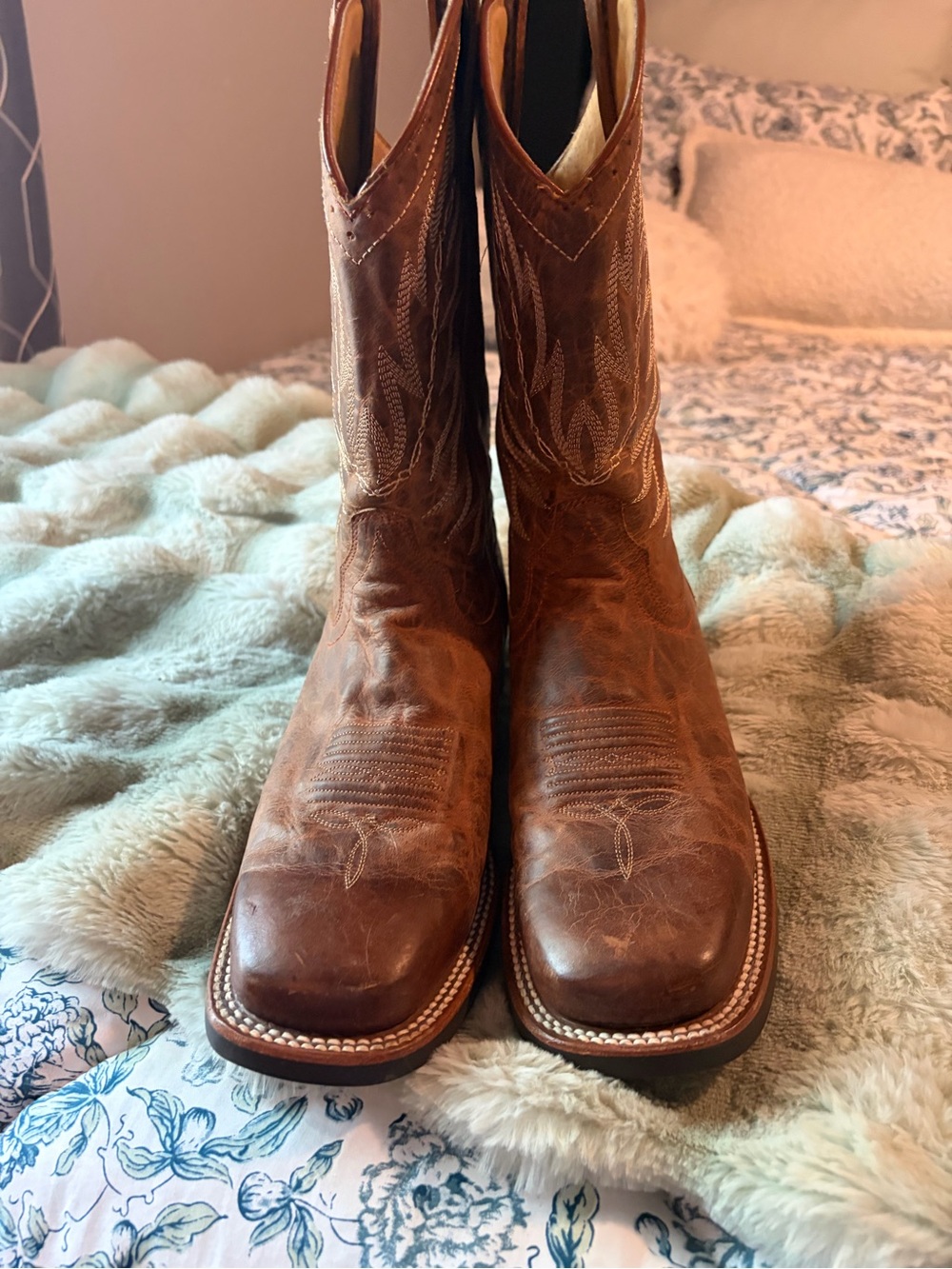 Shyanne Distressed Brown Leather Western Cowboy Boots